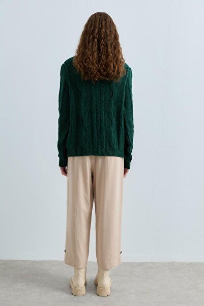 Nihan Taş Düğmeli Saç Örgülü Triko Hırka Yeşil