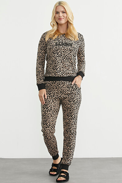 Sementa 76509 Lucky Leopard Patterned Pajama Set with Straps on the Legs