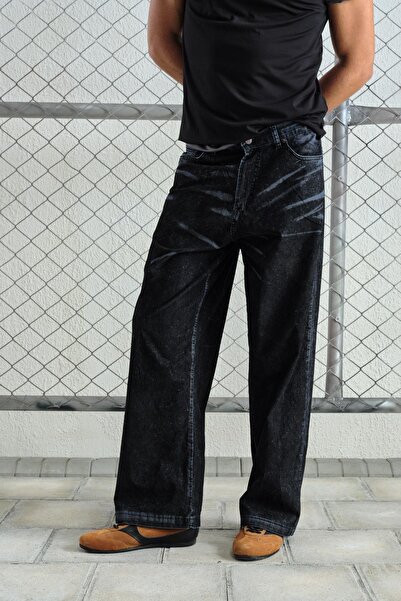 GIESTO Effective Velvet Finish Black Jeans