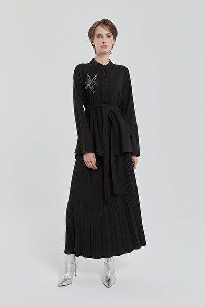 Nihan Piliseli Etek Ceket Takım Siyah