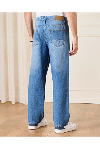 REDTAG Men Blue Loose Straight Fit Jeans