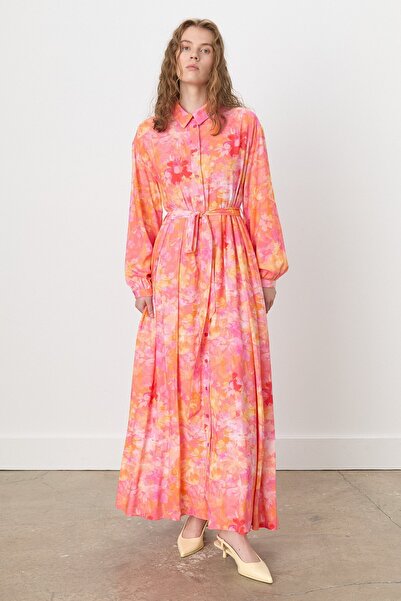 Nihan Önden Düğmeli Gömlek Yaka Empirme Elbise Oranj