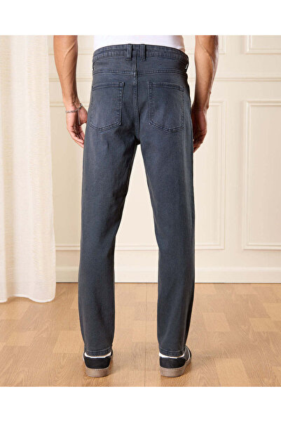 REDTAG Men Charcoal Standard Fit Jeans