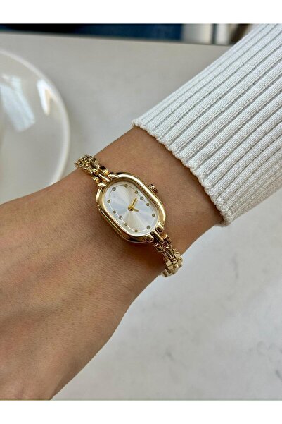 Twelve Women's Vintage Mini Plus Model Wristwatch