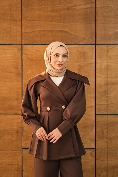 LOCCO Women's Gold Button Detail Double Suit Brown