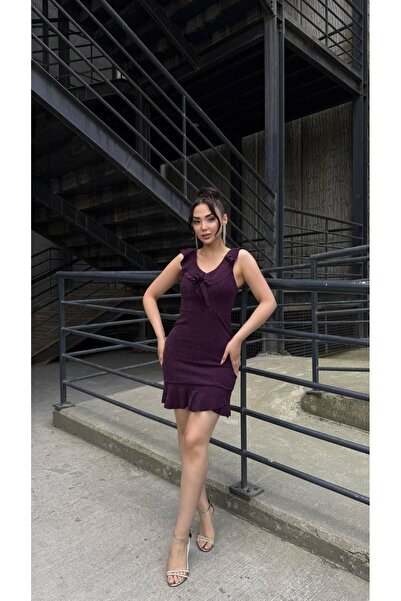 Modafeminen Kalın Askılı Yaka Ve Etek Fırfırlı Simli Krep Elbise MOR 581310