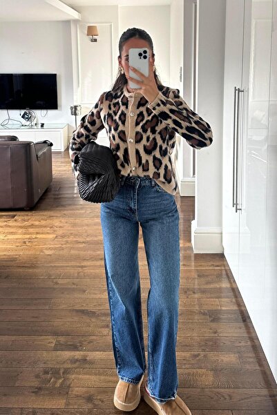 Nazliye İndigo Mavi Straight Jean