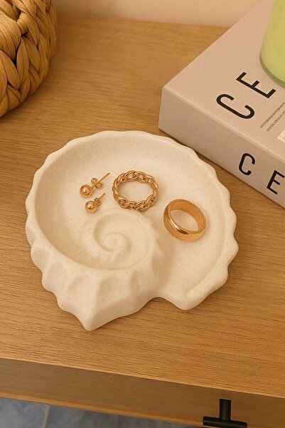 bycaeldesign منظم / حامل بتصميم مزين بأصداف البحر