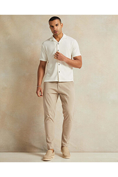 REDTAG Men White Jacquard Short Sleeve Shirt