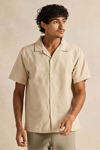 REDTAG قميص رجالي كاجوال باللون البيج