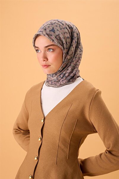 Silk Home 23 Pyramid Pattern Soft Scarf