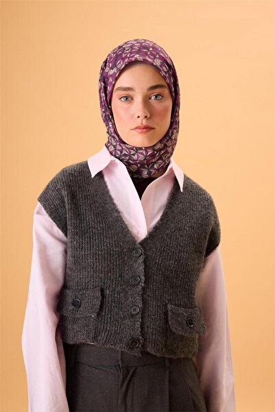 Silk Home 13 Pyramid Pattern Soft Scarf