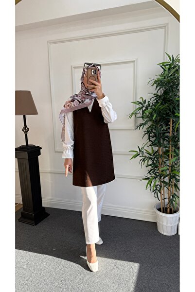 Nisa Nalbantoğlu Bitter Brown Tweed Hijab Sweater