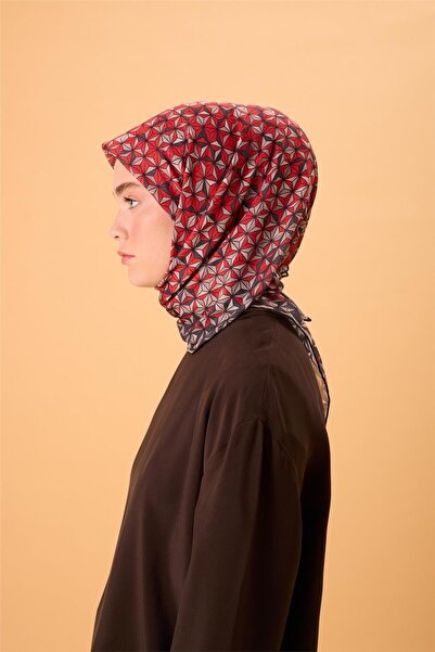 Silk Home 17 Pyramid Pattern Soft Scarf