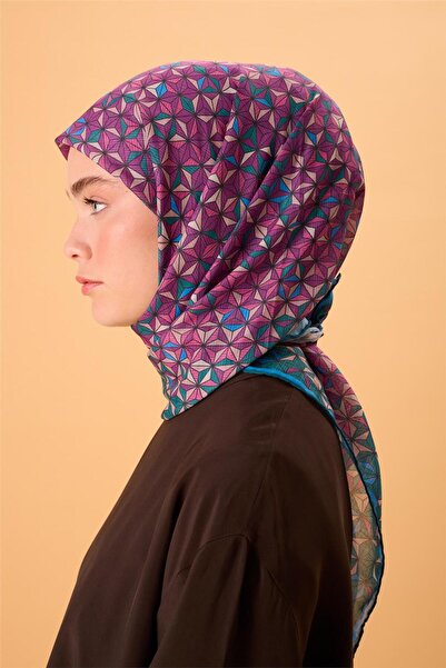 Silk Home 14 Pyramid Pattern Soft Scarf