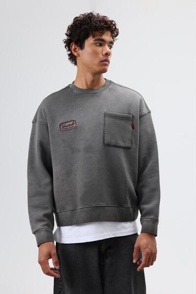 VAMOSCLO Oversized Crew Neck Pocket Sweatshirt Black