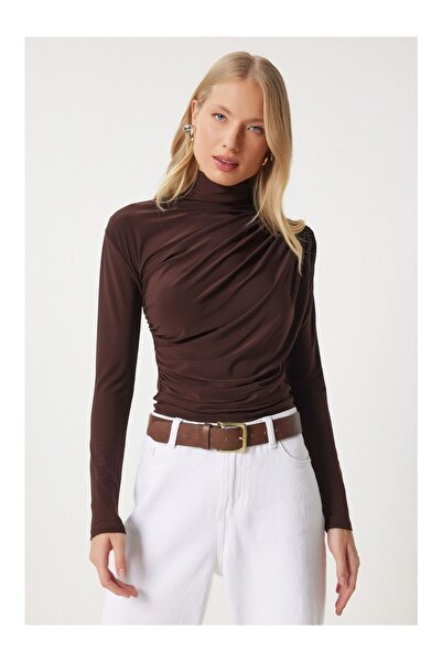 NorthAK Women's Ruched Detail Mock Neck Sandy Blouse Standard