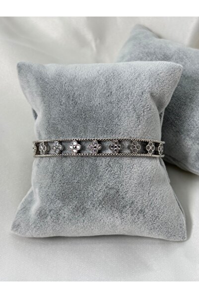 Uzak Işıklar Steel Clover Model Zircon Stone Silver Bracelet