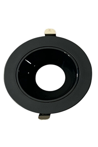 TM A single-frame, recessed, anti-glare black light measuring 16cm x 7cm provides a striking look and prevents light scattering.