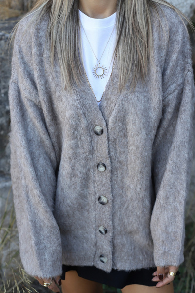 bytugcekaya Vizon Standart Beden V Yaka Uzun Şardonlu Hırka