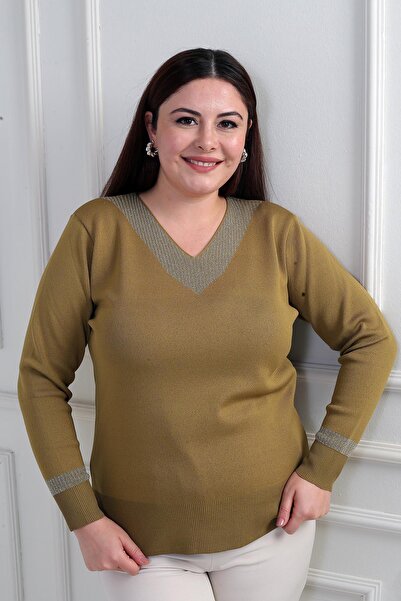 By Saygı Women's V-Neck Glitter Detailed Plus Size Blouse