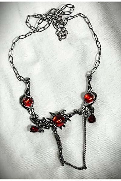 DÜKKAN DESİGN ANDROMEDA TAŞLI GOTİK KOLYE