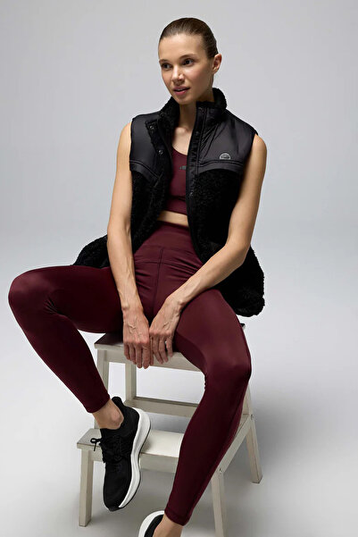 Ellesse With Logo Regular Fit Mock Neck Fleece Vest Vest Ef545