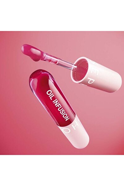 SEPHORA COLLECTION Trio of Moisturizing Lip Oils gift set, contains 3 colored lip oils with fruit flavor