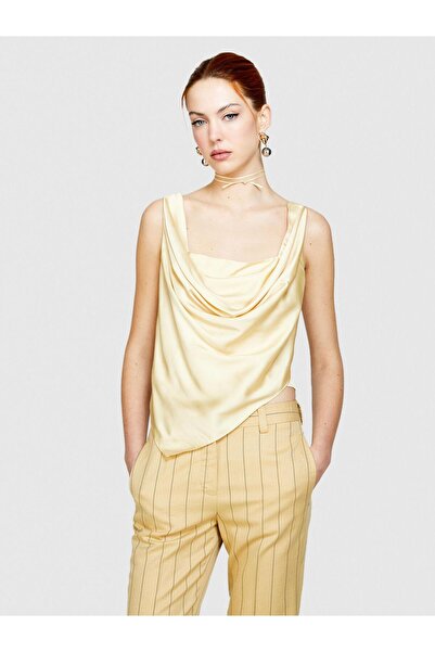 Sisley Viscose Blend Front Detailed Thick Strap Blouse Women 3m2 Blouse - 324P5Syelh00Y