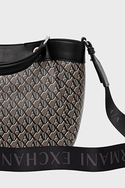 Armani Exchange All Logo Detachable Strap Bag Bag Xw000393 Af17145 M6029