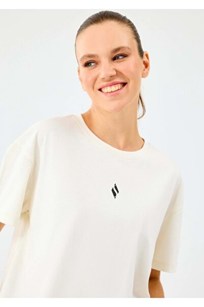 SKECHERS W Ελαφρύ υφασμάτινο μπλουζάκι S2520257 Γυναικείο μπλουζάκι ΛΕΥΚΟ