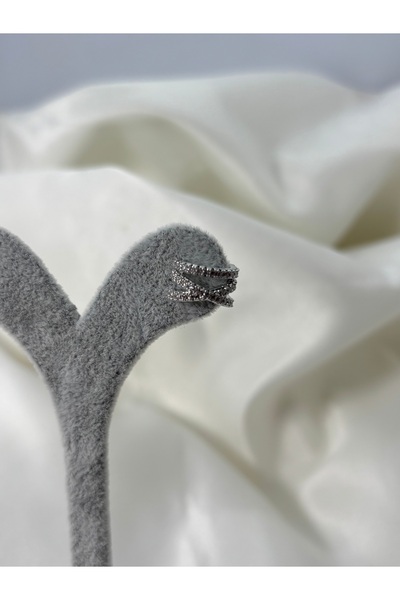 Uzak Işıklar Cartilage Steel Earrings Xox Zircon Silver