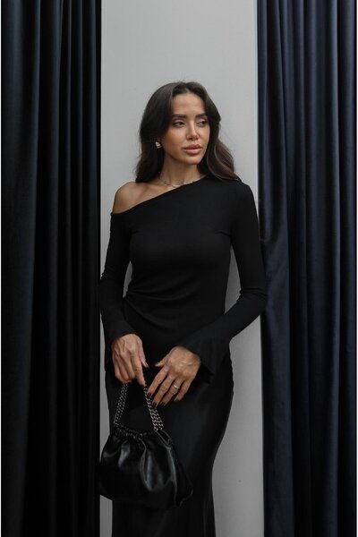 Havoş Black Side Ruched Detail Asymmetrical Blouse