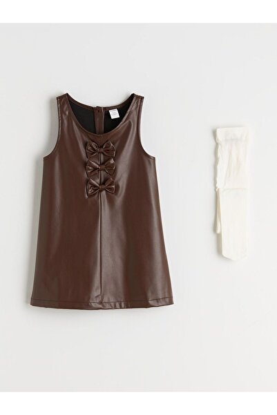 LC Waikiki LCW Kids Fiyonk Detaylı Deri Görünümlü Kız Çocuk Elbise ve Külotlu Çorap