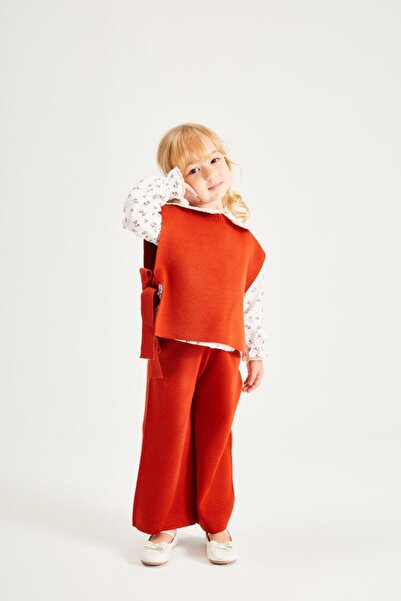 Butik Girl's Orange Knitwear 3-Piece Top and Bottom Set