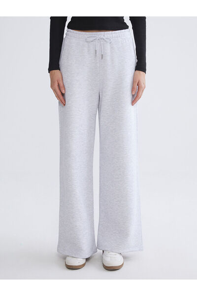 LC Waikiki Peak Yeni Sezon Beli Lastikli Geniş Paça Kadın Eşofman Altı