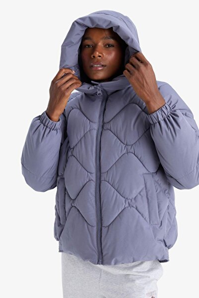 DeFacto DeFactoFit Water Repellent O oversized Fit Wide Fit K με κουκούλα Φουσκωτό παλτό με τσέπες με φερμουάρ E9260AX25AU