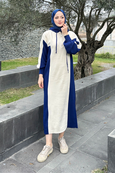 QUB Parçalı Kapüşonlu Triko Elbise - Lacivert