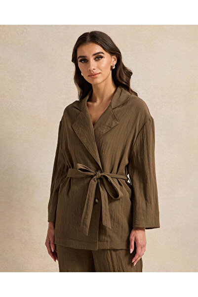 REDTAG جاكيت نسائي زيتوني اللون ذو ياقة غير مبطنة