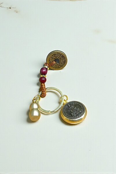 HEDİYE FİKRİ Metal Feng Shui Luck and Prosperity Keychain – Stress Relief Talisman with Rotating Figure 8 cm