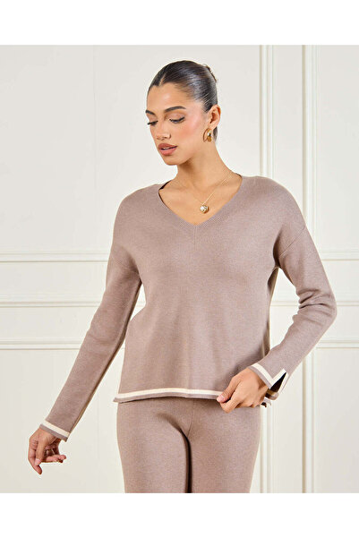 REDTAG سترة نسائية محبوكة باللون البني الداكن