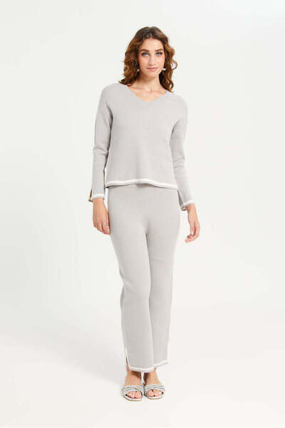 REDTAG Women Grey Knitted Straight Fit Sweater Pants