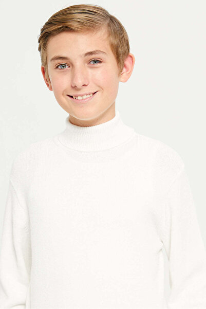 REDTAG Senior Boys Ivory Turtle Neck Pullover