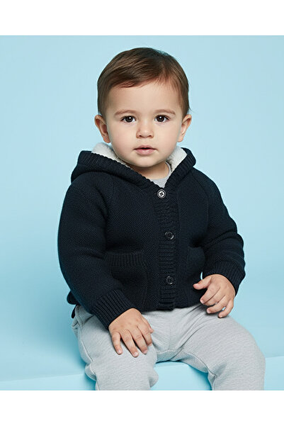 REDTAG سويت شيرت أسود بغطاء رأس للأولاد الرضع