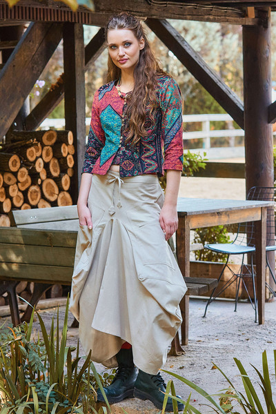 Los banditos Baggy Long Skirt with Lace-up Waist and Pocket Detail