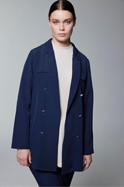 Zühre Navy Blue Jacket with Button and Pocket Detail C-0102