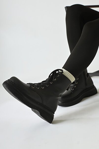 Hayalimdeki Ayakkabı Kadın Yüksek Tabanlı Bağcıklı Fermuarlı Siyah Postal Kışlık Bot