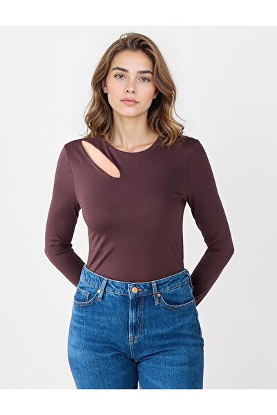 Jimmy Key Bitter Brown Asymmetric Neckline Long Sleeve Slim Fit Knitted Blouse