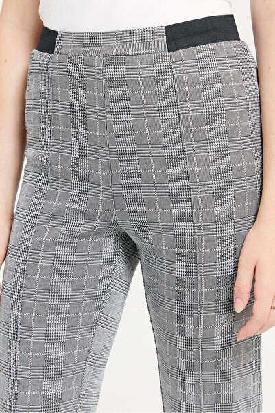 REDTAG Senior Girls Black And White Checkered Leggings