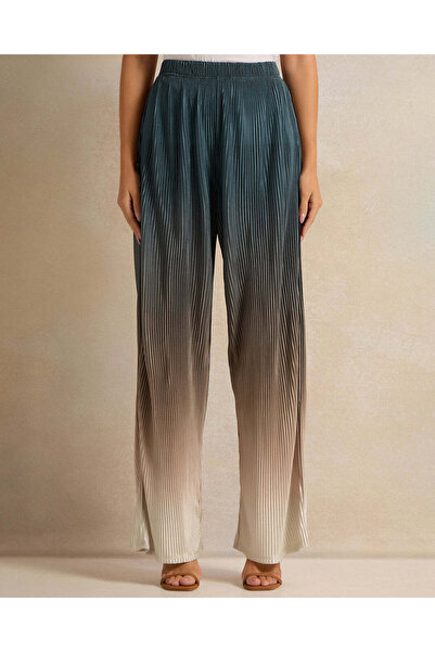 REDTAG بنطلون نسائي أرجل واسعة باللون البيج والأزرق